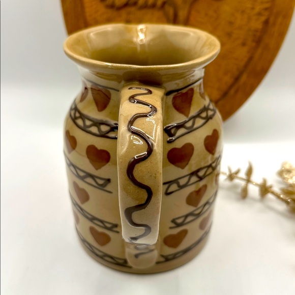 Hartstone Pottery Pitcher with Hearts. Made in Ohio. - Picture 8 of 8